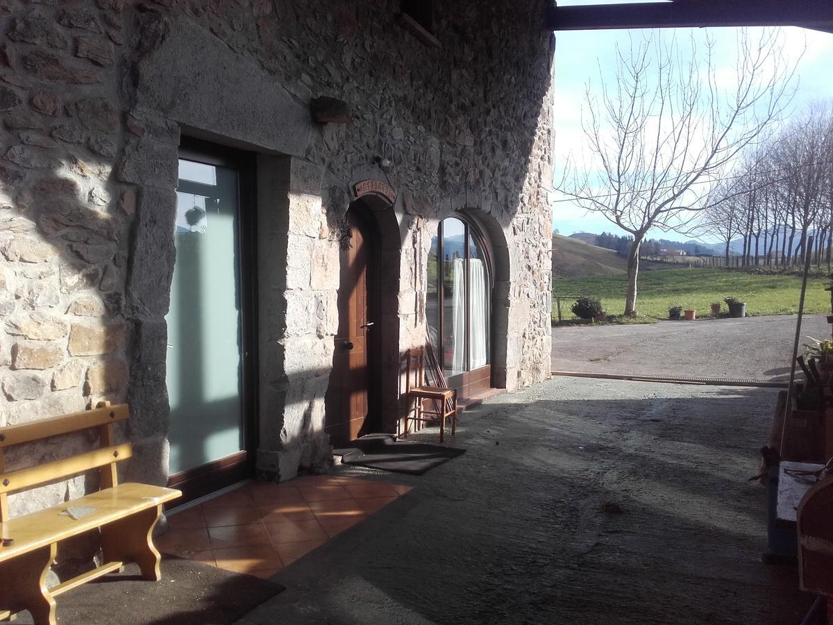 Hostel Otardi Asteasu Exterior foto